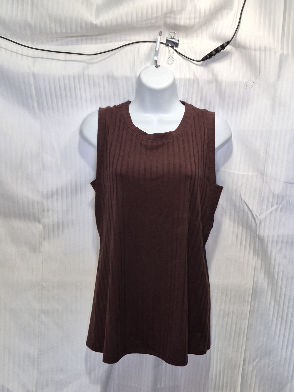 Maurices Medium Ribbed Scoop Neck Tank Top in Deep Burgundy NWT